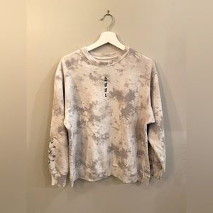 HOLLISTER Dixie D’amelio dragon crewneck